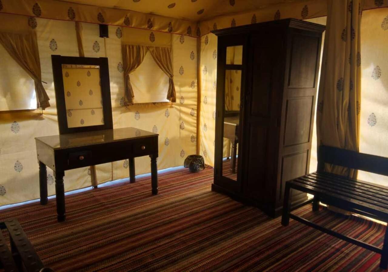 Lohana Village Resort Pushkar Ngoại thất bức ảnh